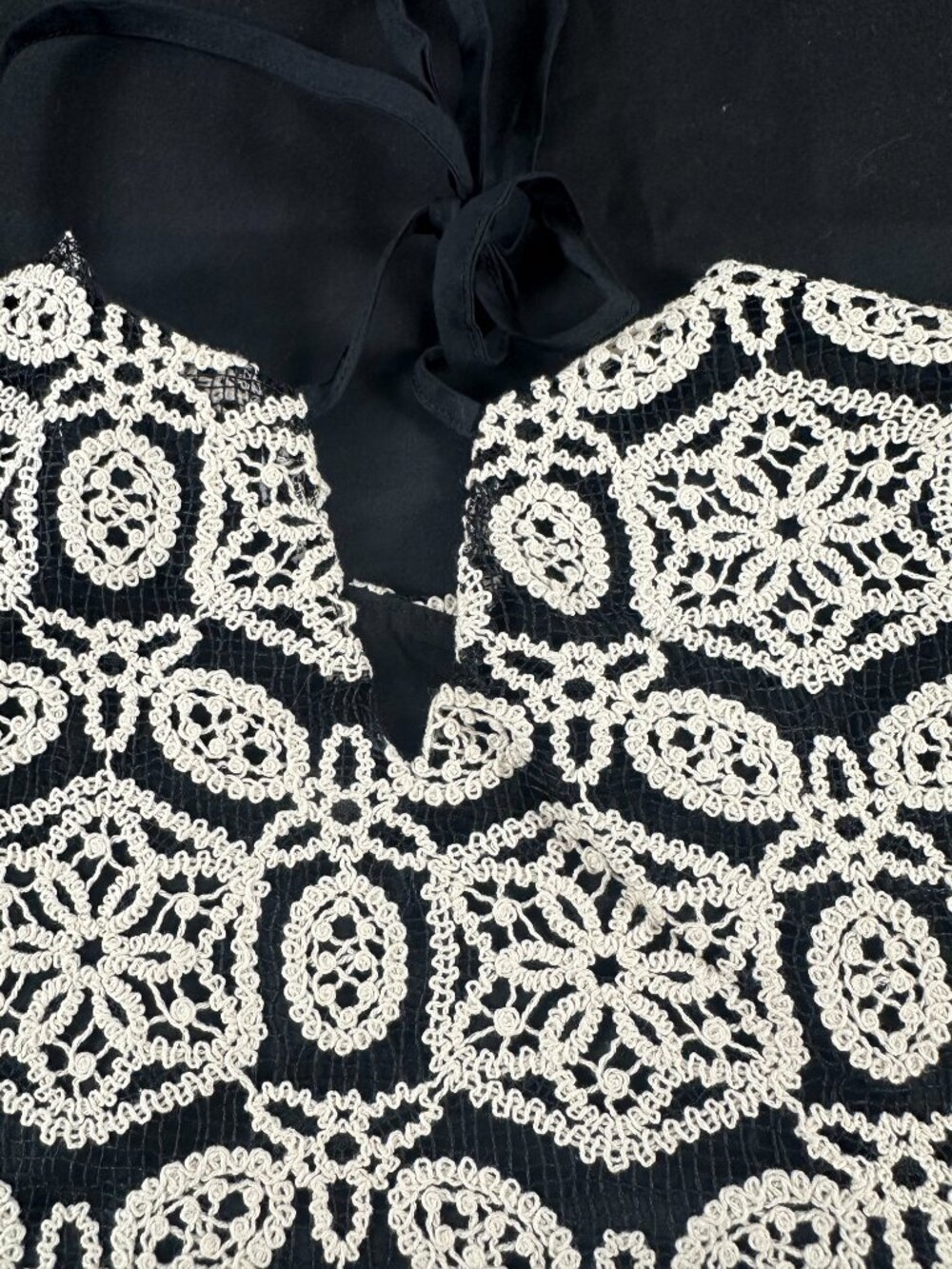 Heyson Embroidered Puff Sleeve Top – Black & Cream – S/M/L – NWT BTS, Work, Fall - Picture 13 of 16